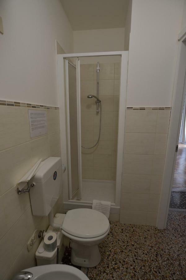 Check-Inn Rooms Genova Centro 外观 照片