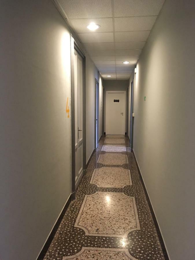 Check-Inn Rooms Genova Centro 外观 照片