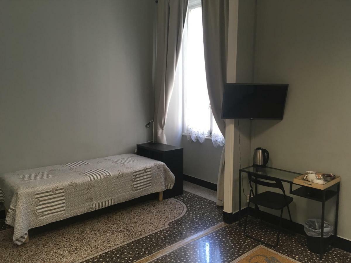 Check-Inn Rooms Genova Centro 外观 照片